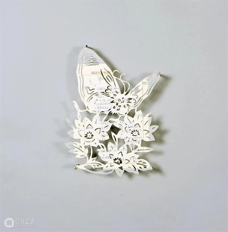 这是群展| 我们在内心深处能看到多远? 内心深处 群展| 策展人 Curator 安媛 Laurence 艺术家 Corinne 童宙 HANG 崇真艺客